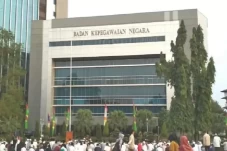 Efisiensi Anggaran,...