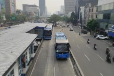 TransJakarta Izinkan...