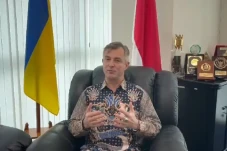 Dubes Ukraina Beri Selamat...