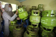 Subsidi LPG 3 Kg Tak...