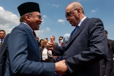 Konsolidasi Tolak Pencaplokan...