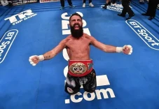 Profil Jono Carroll...