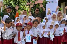 Tingkatkan Literasi,...
