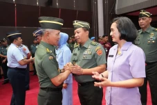 Selamat! 32 Perwira...