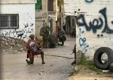 380 Warga Palestina...