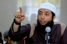 Hukum Nisfu Syaban Menurut...