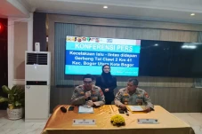 Identitas 2 Korban Kecelakaan...