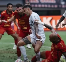 Hasil Liga 1: Persib...