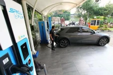 Siap-siap, Mobil Listrik...