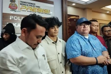 Sempat Ingin Adopsi...