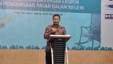 Ekspor Mebel dan Kerajinan...