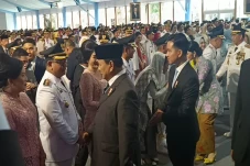 Lantik 961 Kepala Daerah,...
