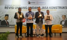 Pemerintah dan DPR Didorong...