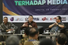 Arus Informasi dan Iklan...