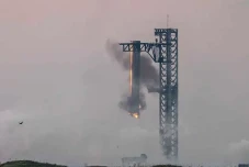 Roket Elon Musk Kembali...