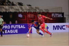 Duel Elite Puncak Klasemen,...