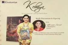 Penulis Buku Miranti...