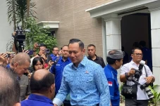 Terima Kunjungan Pengurus...