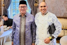Sandi Mandela: Peluncuran...