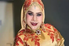 Elvy Sukaesih dan Wirdha...