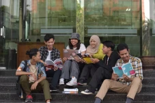 MNC University Berkomitmen...