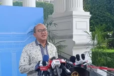 Lulusan Kampus Luar...