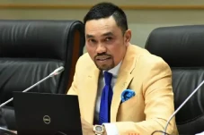Sahroni Dukung Kejagung...