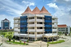 Mau Kuliah di Madura?...