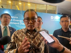 Kementerian Investasi...