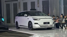 Xpeng Meluncur di Indonesia,...