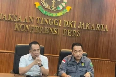 Oknum Jaksa Tilap Uang...