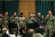 Prabowo Kerap Bersama...