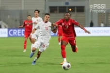 Pemain Bahrain Minta...