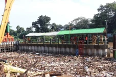 1.500 Ton Sampah Terbawa...