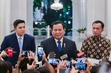 Presiden Prabowo Beri...