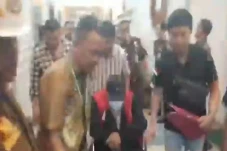 Mantan Gubernur Bengkulu...