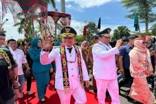 Selesai Ikuti Retret,...
