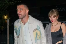 Taylor Swift dan Travis...