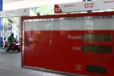 LBH Jakarta Terima 619...