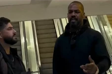 Viral Jon jones ditabrak...