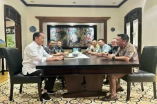 Jokowi Bersedia Jadi...