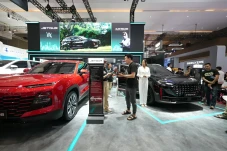Pabrikan Mobil China...