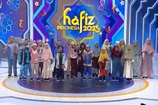 Kecil-kecil Hafal Al-Qur’an,...