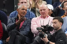 Diisukan Cerai, Barack...