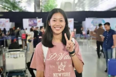 Putri KW Semringah Tatap...