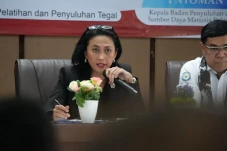 Wamen Christina Dukung...