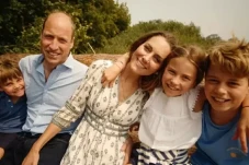 Benarkah Kate Middleton...