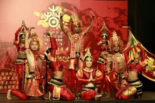 Sri Lanka di Bawah Bayang-Bayang...