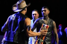 Rusuh! Teofimo Lopez...