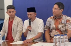 Kejagung Terima Berkas...